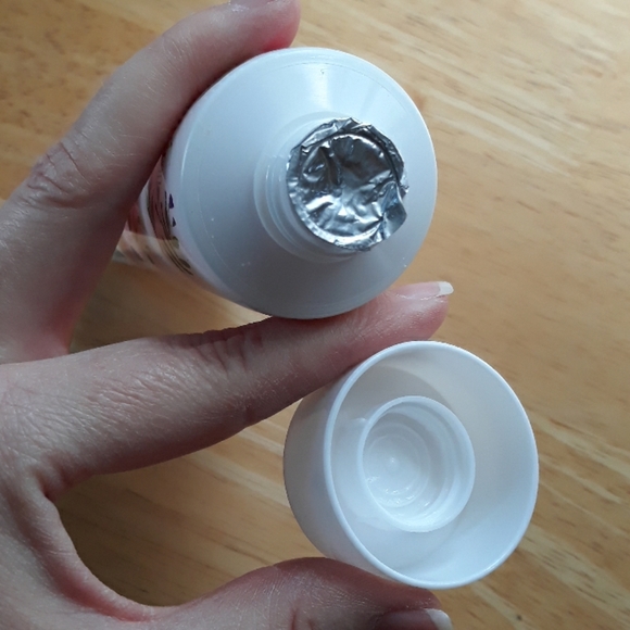 $4 or Free with Bundle - Picture 2 of 2